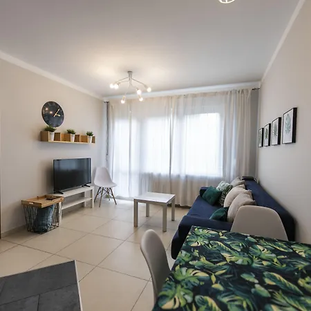 Daire Victus Stylish Apartment With Underground Parking By Noclegi Renters *
