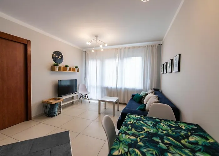 Victus Stylish Apartment With Underground Parking By Noclegi Renters Zoppot